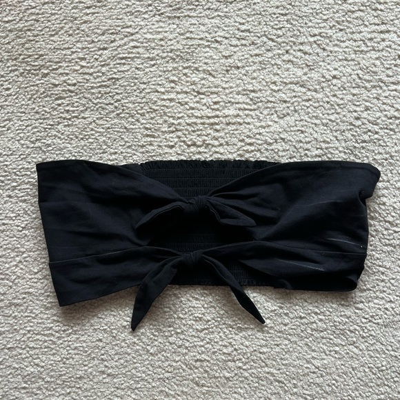 Black bow halter top - Picture 1 of 4